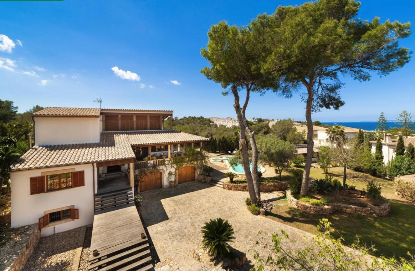 Villa Incredibly Charming By The Sea Of Son Veri *