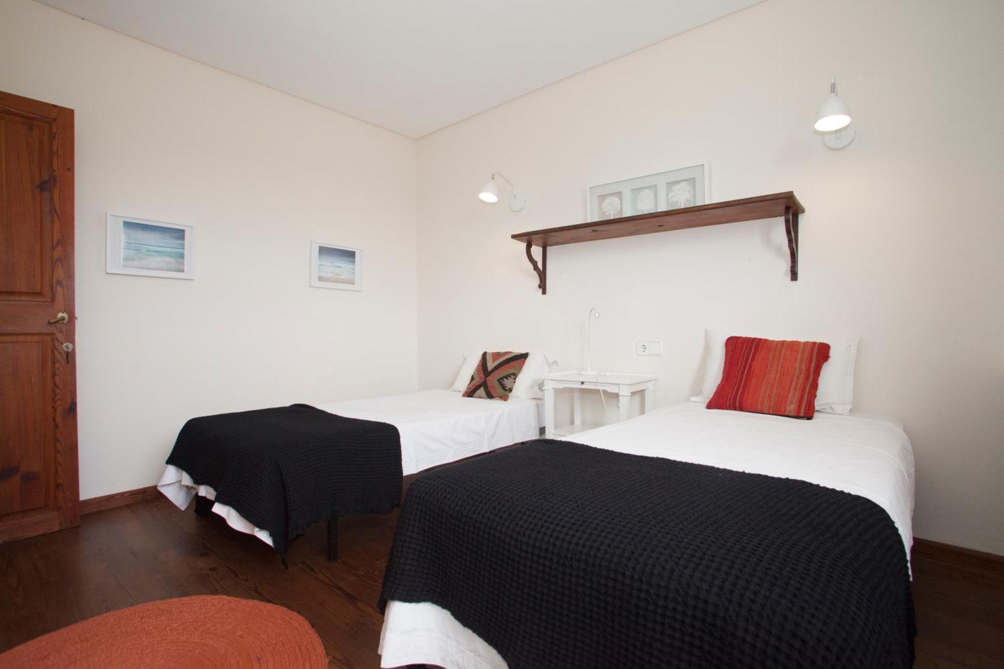 Incredibly Charming By The Sea Of Son Veri Villa *